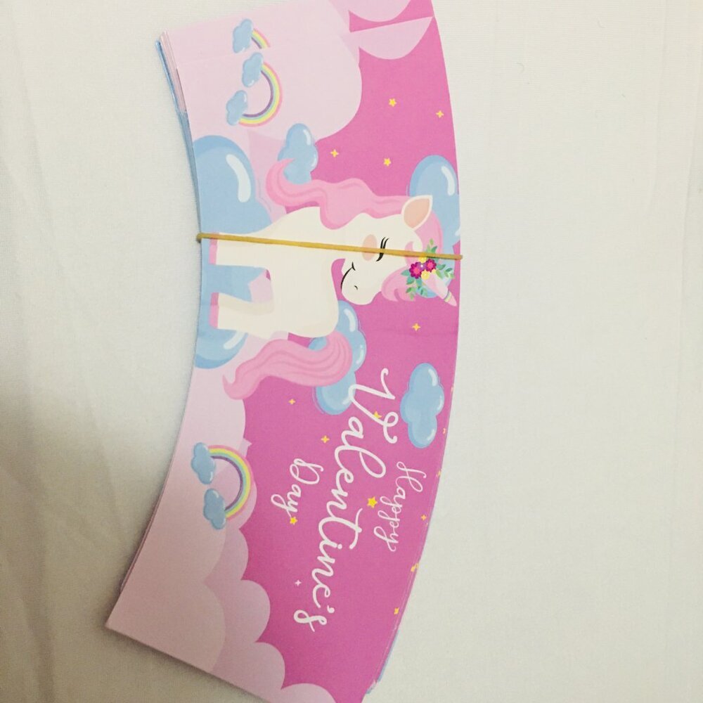 Valentine’s Day Stationery / goodie bags Gift Set Party Favors for Kids - Picture 6 of 12
